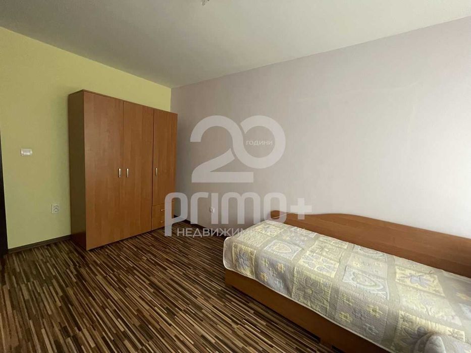 Дава се под наем Тристаен апартамент в Велико Търново, Бузлуджа - 80 кв.м за 382.5 € - Снимка #9