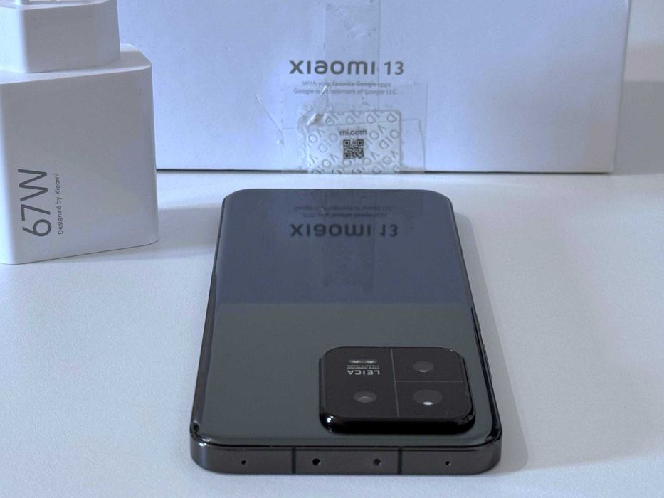 Бартер! Xiaomi 13 256/8GB Black (Черен)