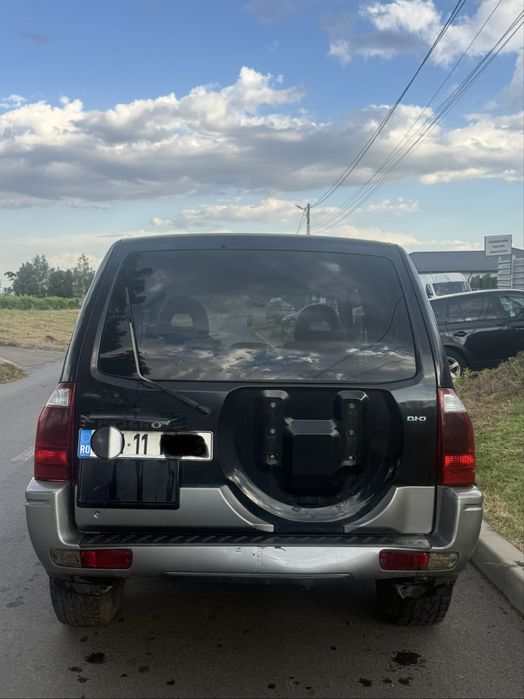 Mitsubishi pajero mk3