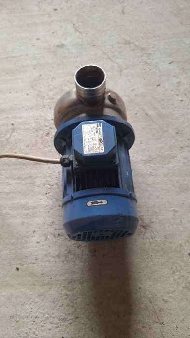pompa cu motor electric