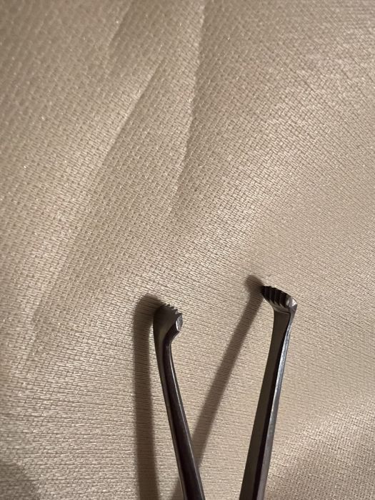 Хирургический зажим