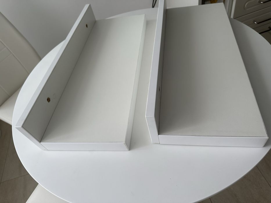 Etajere Albe de perete Design Interior la Super Pret  60 de ron !