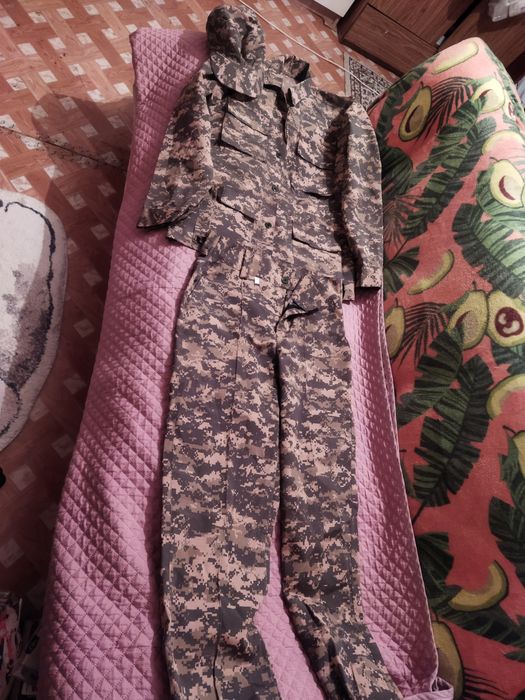 военная одежда для школы и колледжа