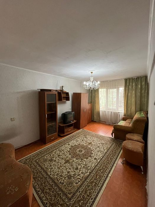 Сдается  кв 1.5  по району  КШТ