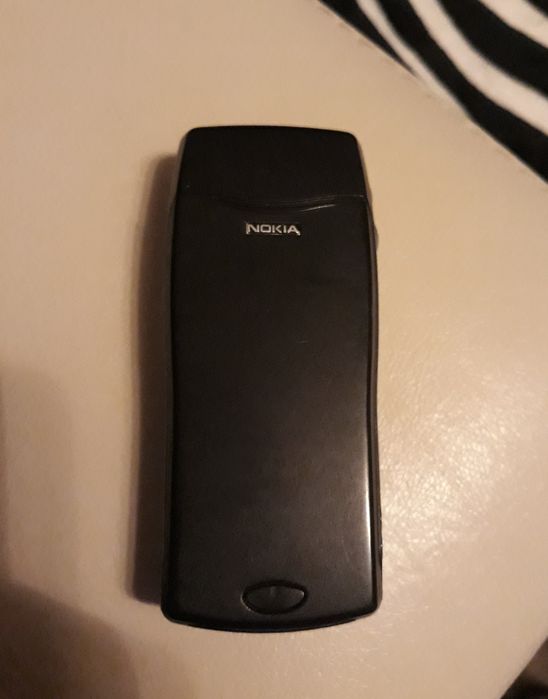 Nokia 8210 Нокиа