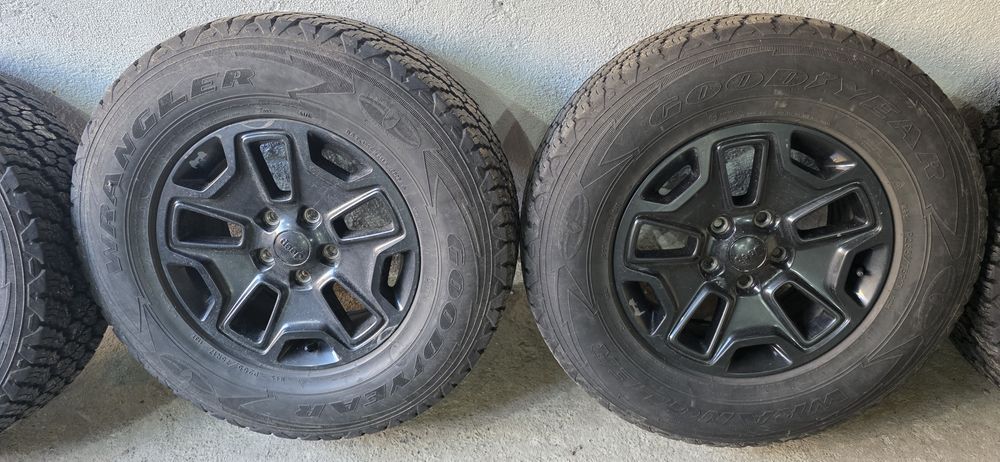 Roti Jeep Wrangler 5x127