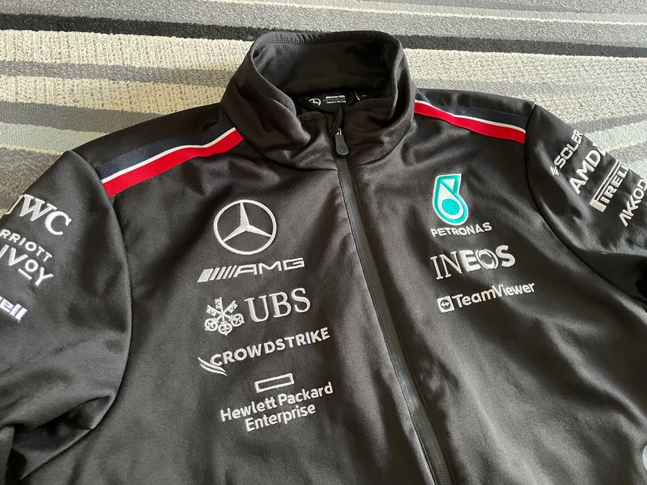 Кофта Mercedes Petronas оригинал размер M