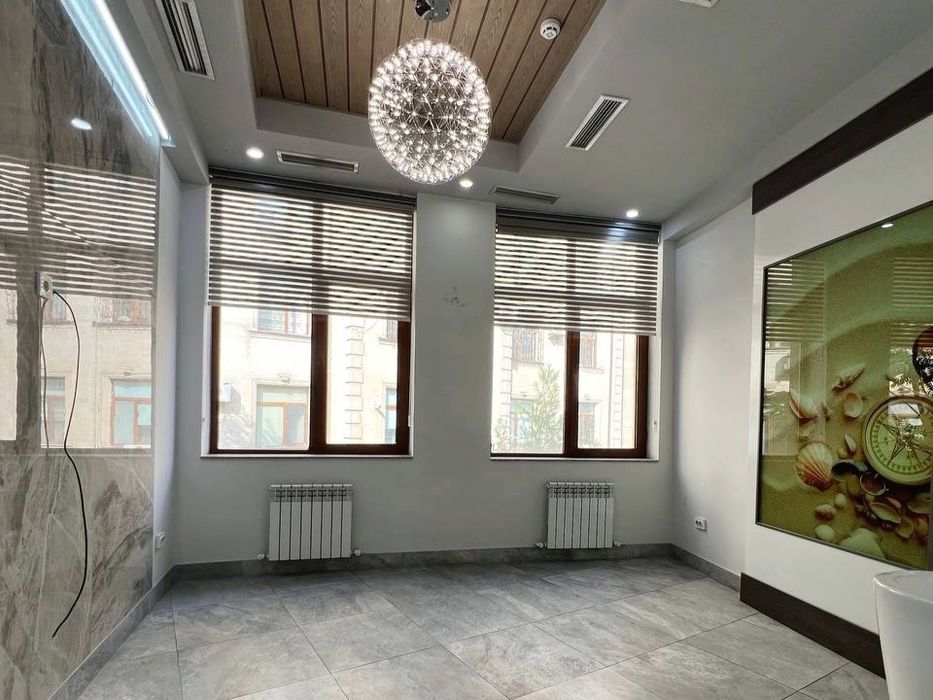 Помещение (330 м²)  на ул. Паркент (ориентир - Паркентский рынок)