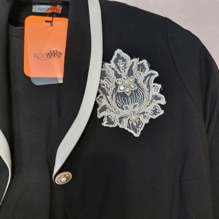 Продам костюм тройку