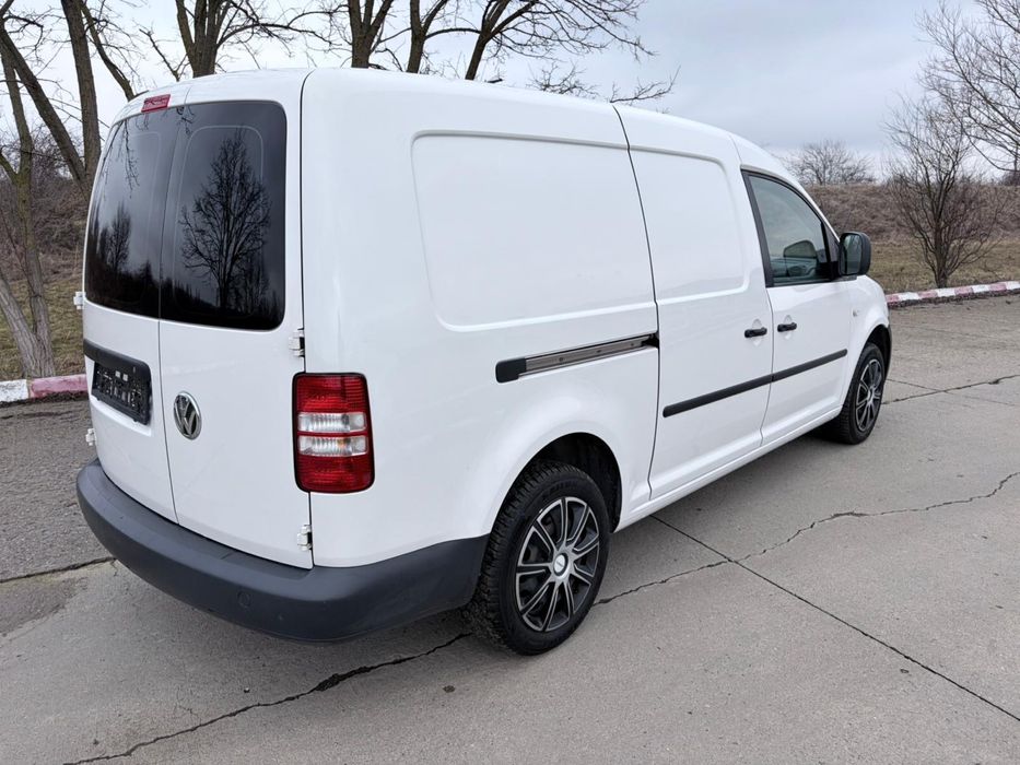 Volkswagen Caddy Maxi Motor 1.6 TDI - 102 CP - Euro  5