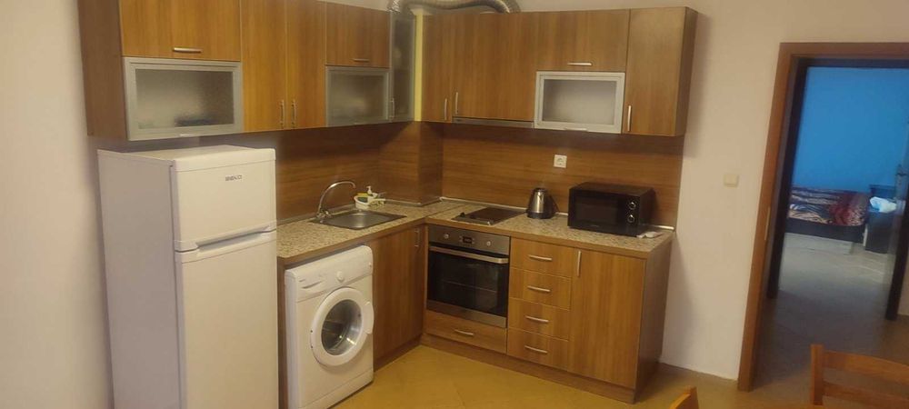 Дава се под наем Тристаен апартамент в к.к. Слънчев бряг - 81 кв.м за 918 € - Снимка #6