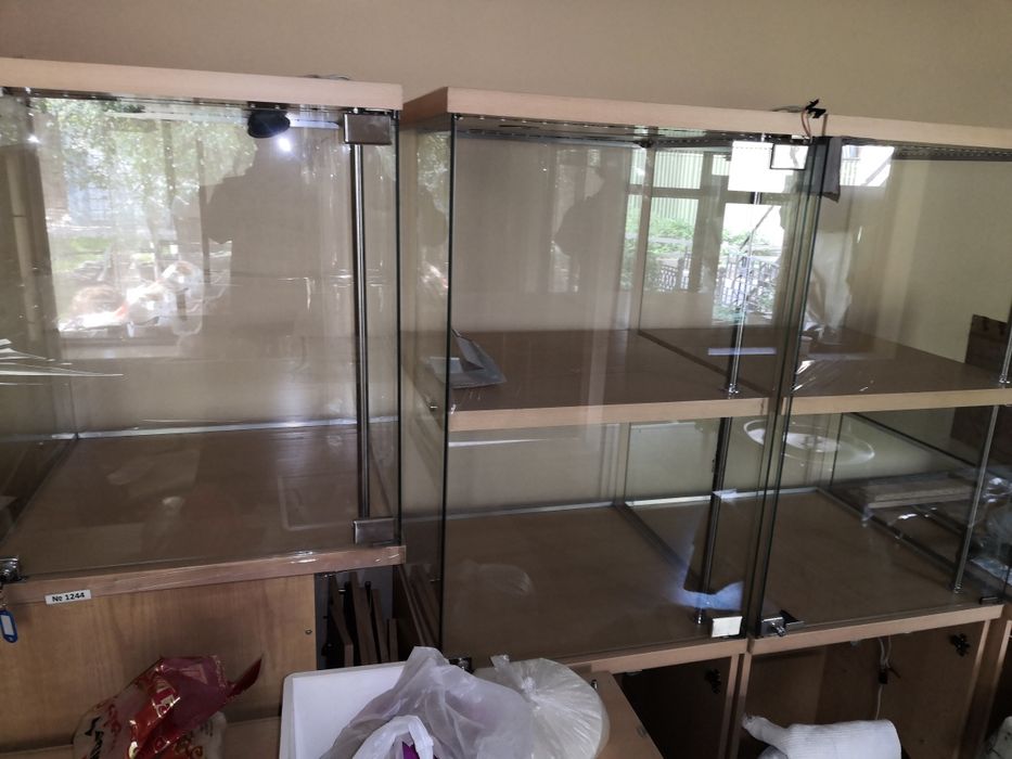 Прилавки магазинные