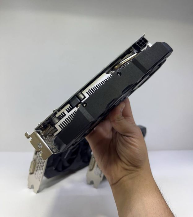 Winnfox Rx580 8gb yengide sastyanada 20ta bor