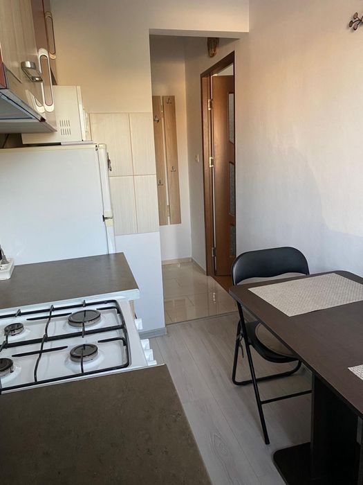 Apartament cu doua camere de inchiriat in rogerius Oradea