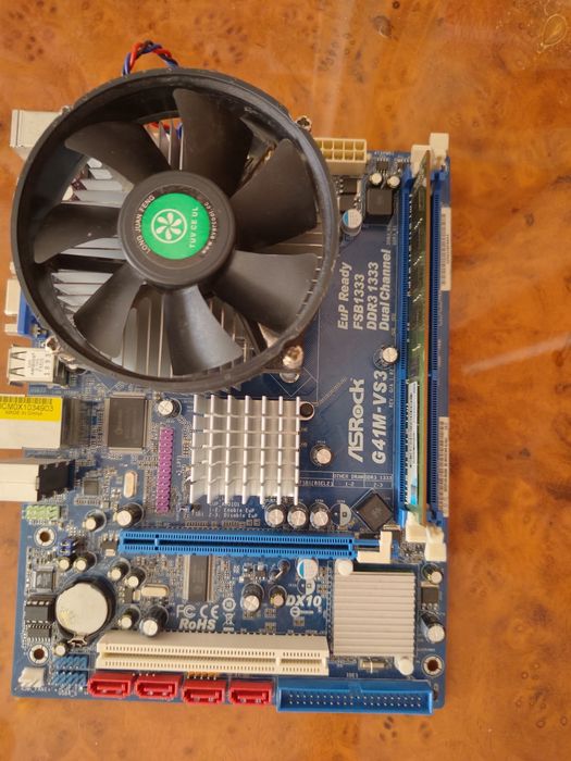 Срочно продам комплект материнская плата с процессором xeon e5420