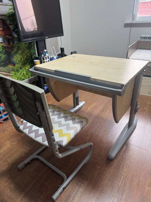 Стол парта со стулом для ученика растущий