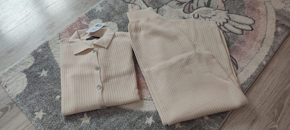 Compleu pentru damă