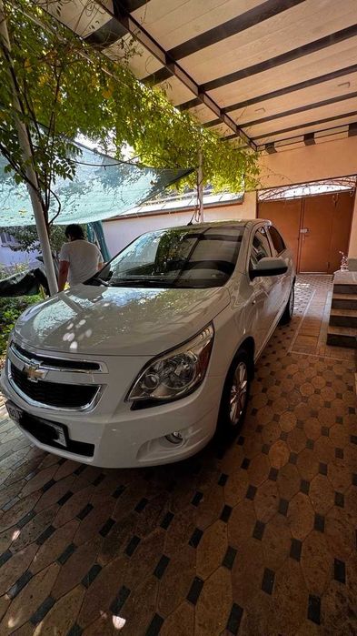 Продается Chevrolet Cobalt 4 позиции (A/T).