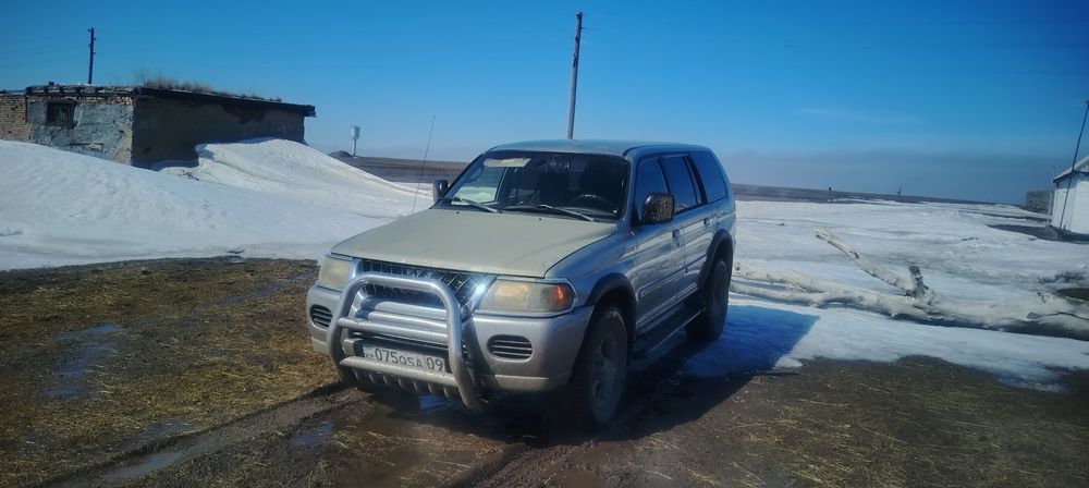 Продам монтеро спорт