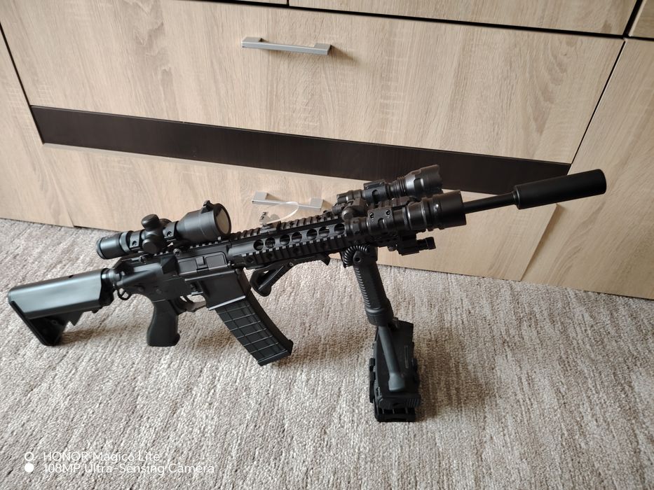 CY 512 (accesorizată) , stare perfectă (ocazie)