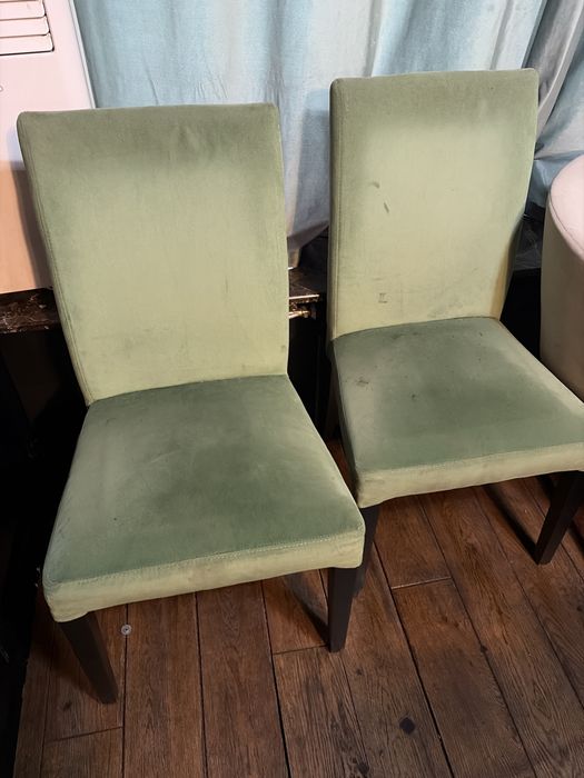 Продам 4 стула срочно