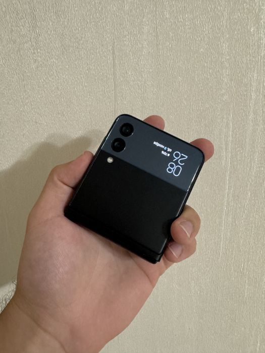 Samsung Z flip 3 8/256gb