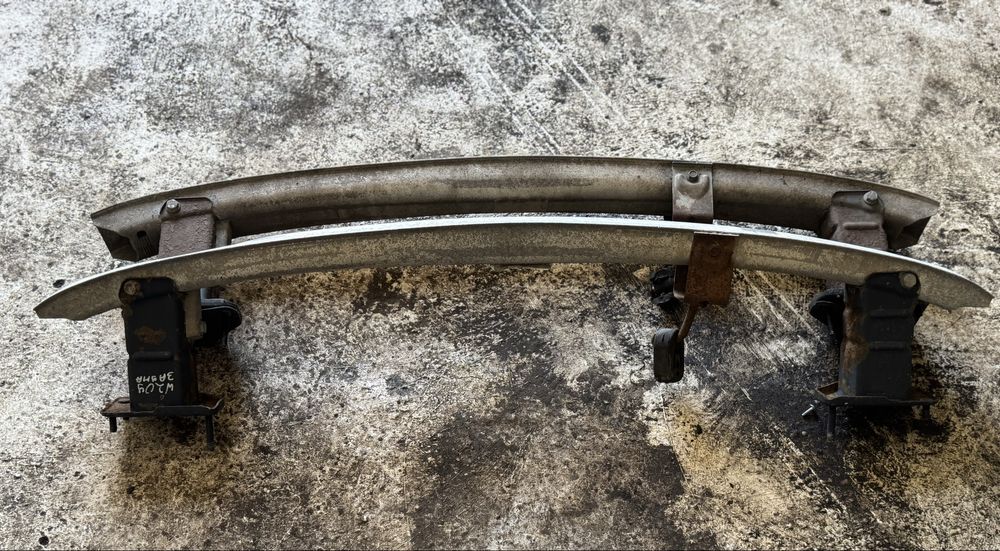 Греда на задна броня за Mercedes CLK W209/C209