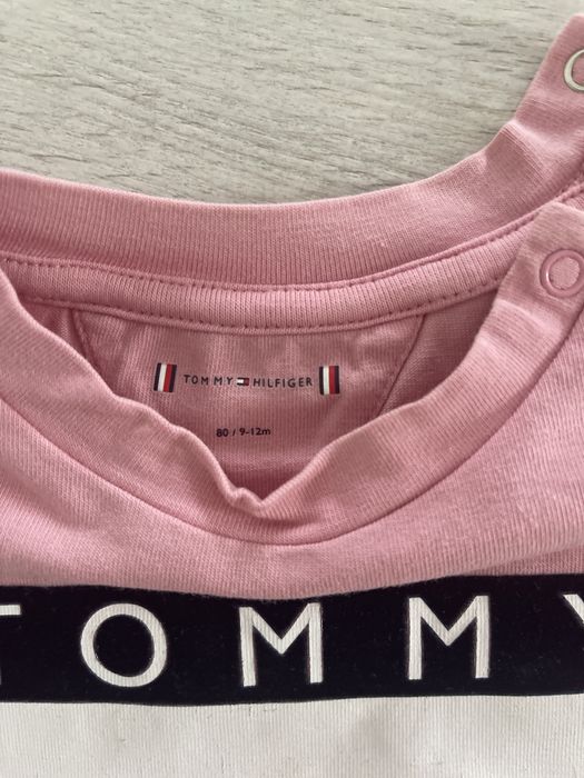 Tricouri Tommy Hilfiger 9-12 luni