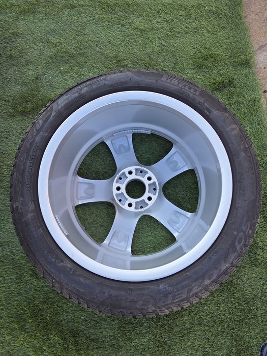 Jante Mercedes E clasa R 18 5x112 cu 245 45 18 Pirelli