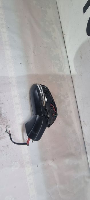 Oglinda dreapta toyota rav4