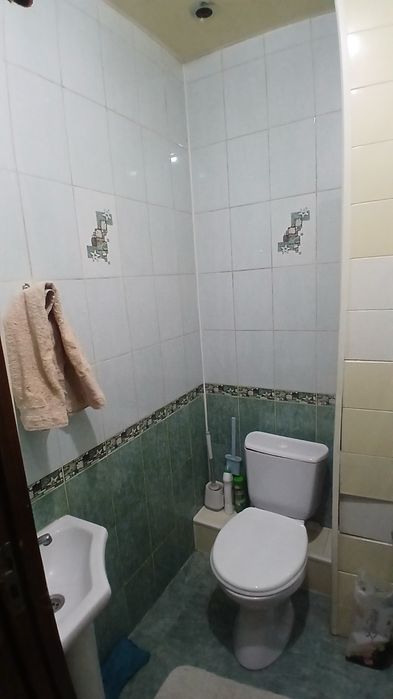 5 хоналик катта уй сотилади КОРАТОШДА!
