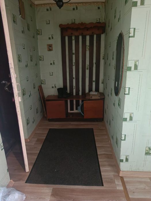 Сдаётся 1.5 за 100000( Пристань)