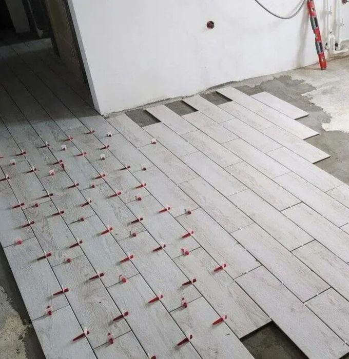 Кладка кафеля, поклейка обоев, укладка ламината. Опыт большой