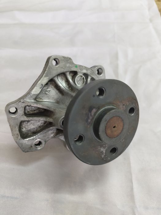 Помпа Estima 2az-fe