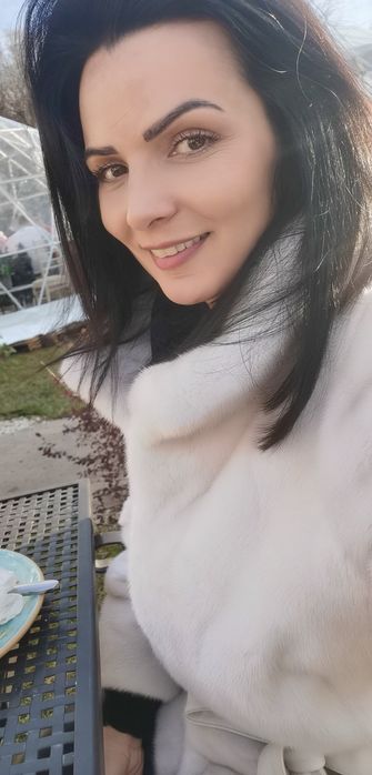 Haina de blana naturala de vizon ( nurca ) ,perla, Carolina Design