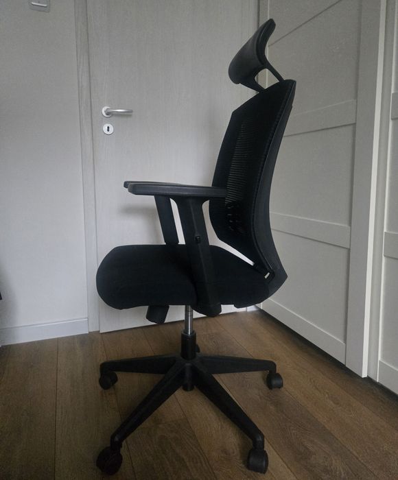 Офис стол в отлично състояние