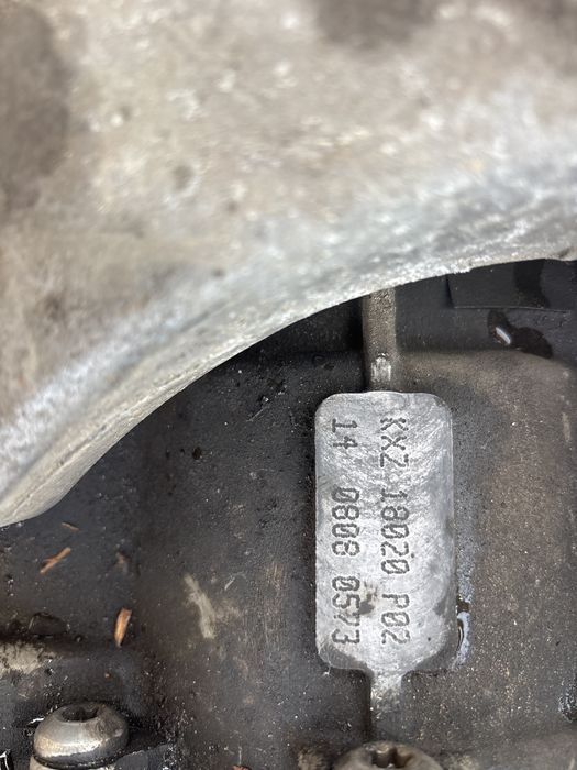 Скоростна кутия за Vw Тоаран/ Голф 5 2.0 ТДИ 6ск