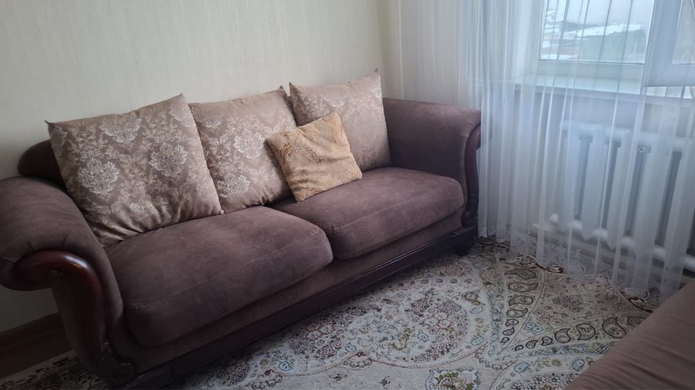 Диван для гостинной