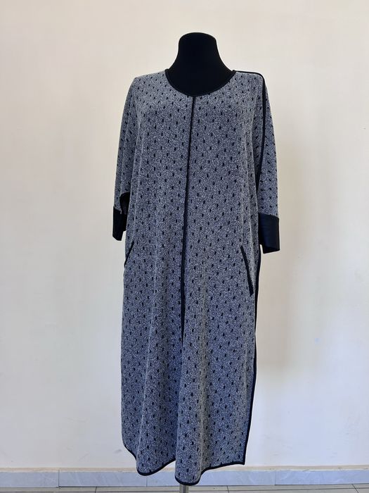 Продам Женские платья