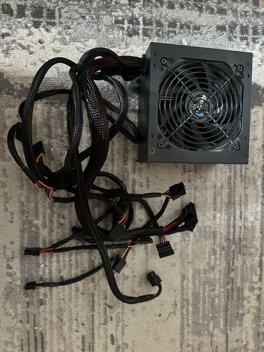 KCAS 600W - блок питания