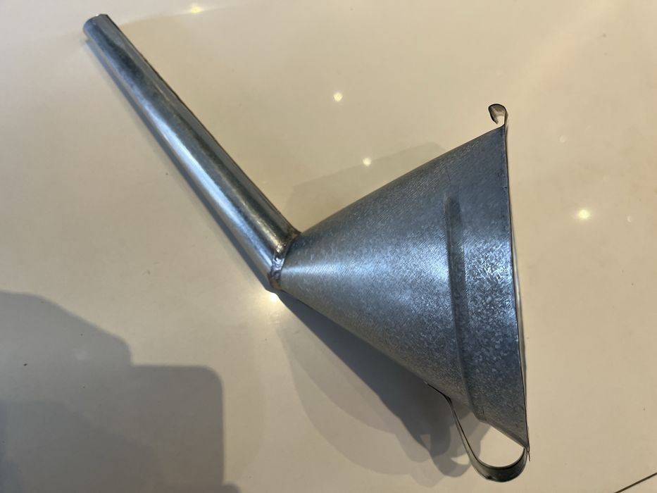 Pâlni mici 25 ron si 35 mari