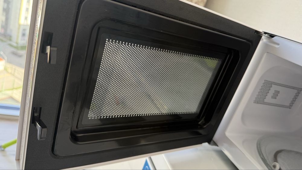 Микроволновая печь