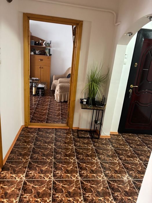 Vand apartament 2 camere confort 1 zona Vidin