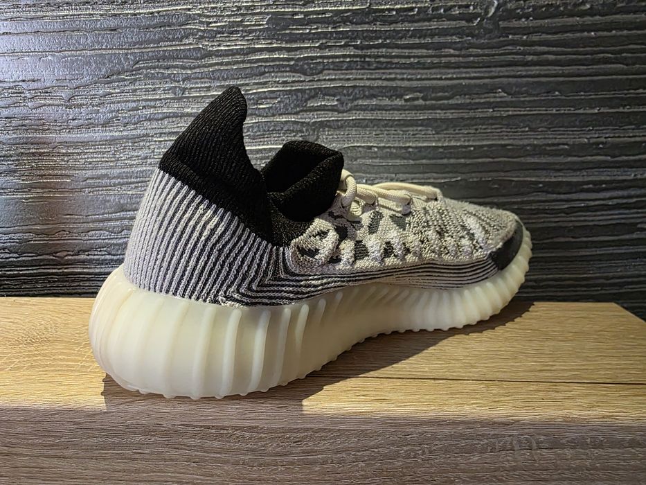 Adidas YZY 350 V2 CMPCT