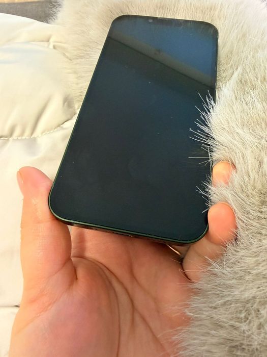 Продам айфон 13 , 128