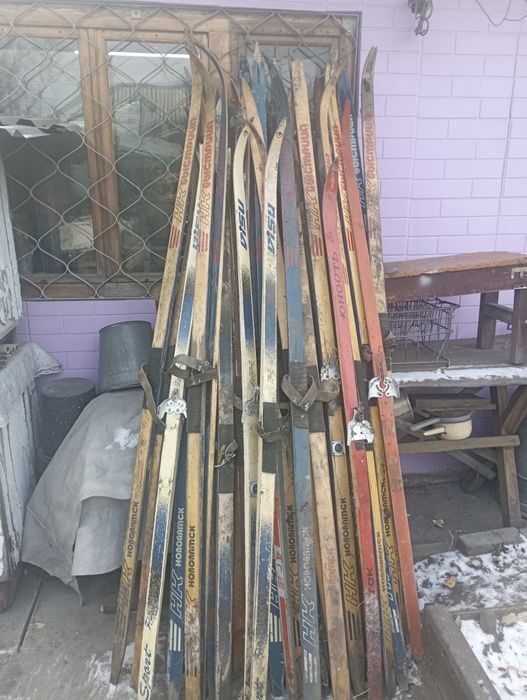 Продам советские лыжи