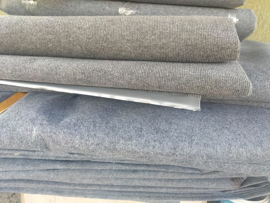 Срочно продам ковролан