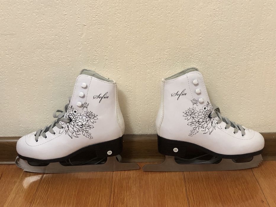 Детские коньки для девочки