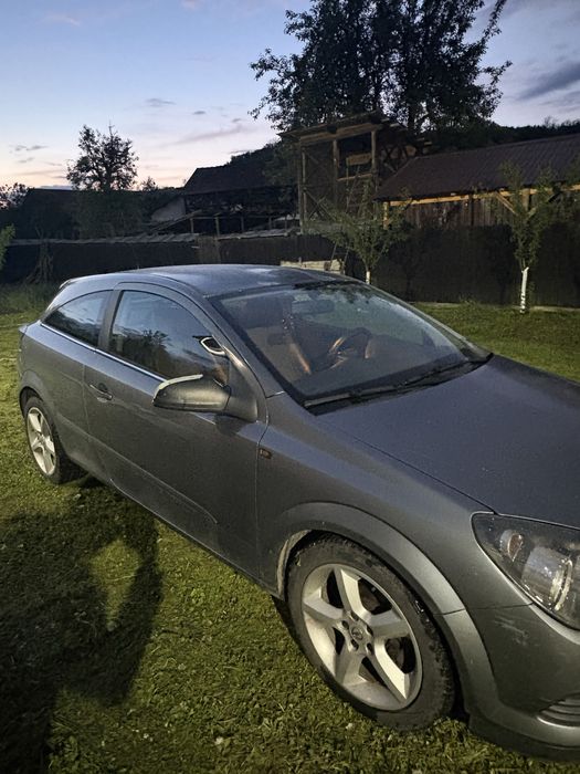 Opel Astra GTC 1.6 Benzină 2007