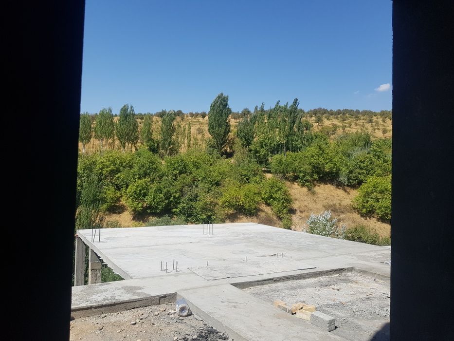 Продаётся дача на Чарваке